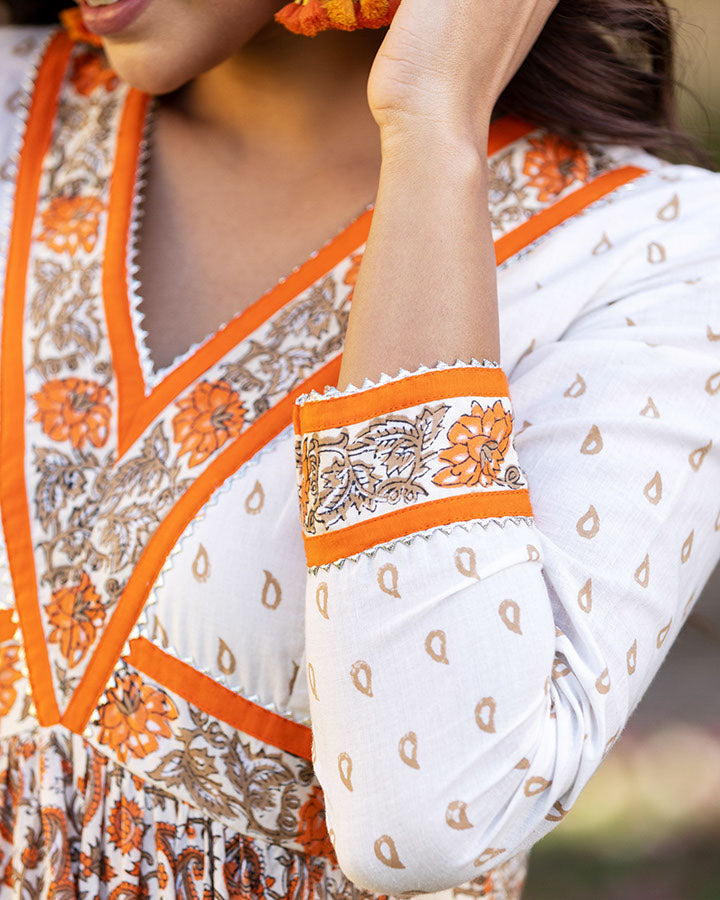 Rang Paisley Suit Set