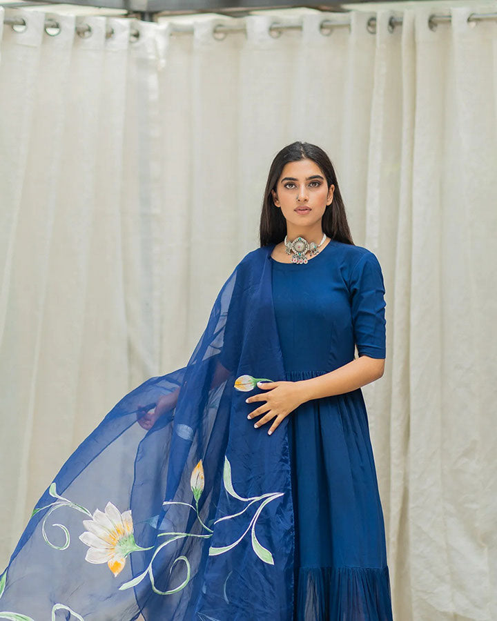 Blue rayon and chiffon suit set with back-tie and handpainted details