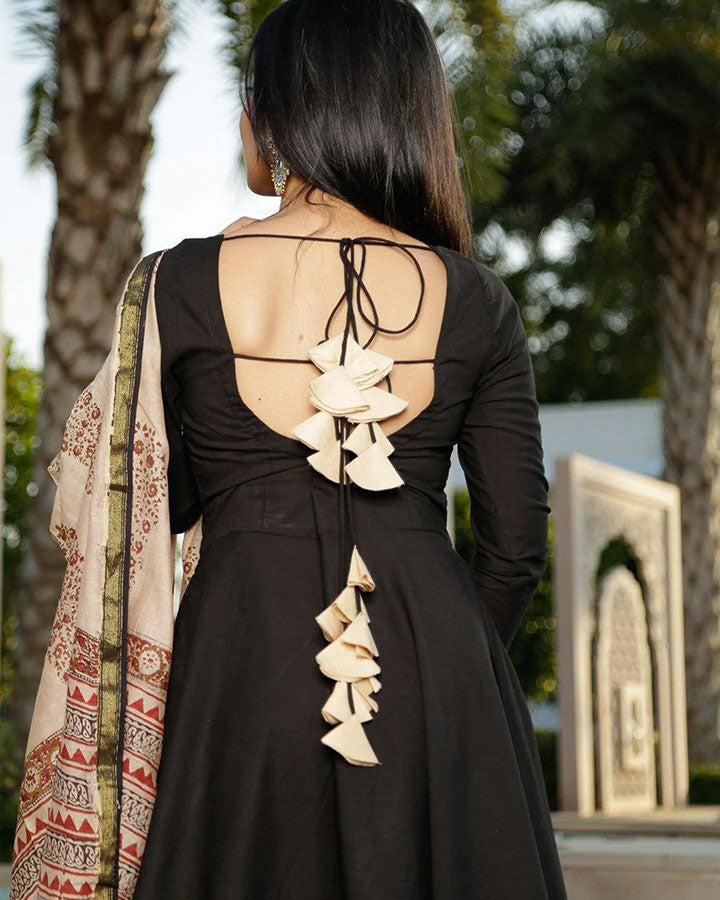 Trendy backless black suit set made from soft cotton
